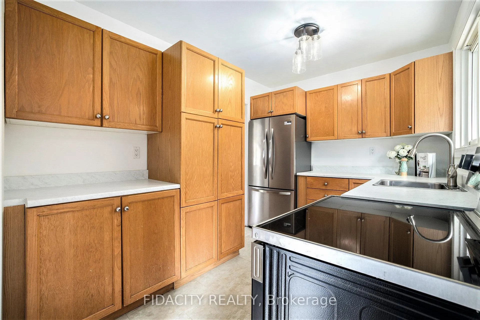 Photo 369 of 42 Stinson Avenue, Ottawa, Lynwood Village — HOMEH