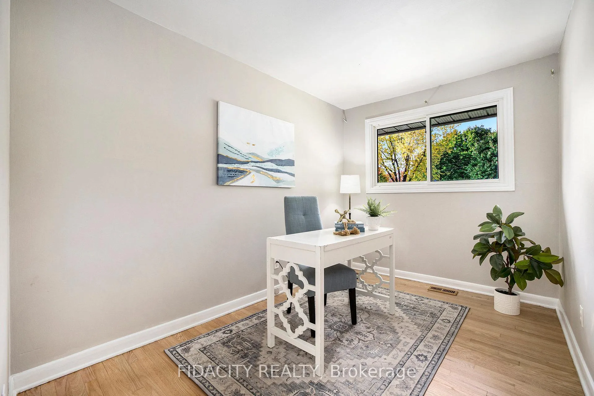 Photo 498 of 42 Stinson Avenue, Ottawa, Lynwood Village — HOMEH