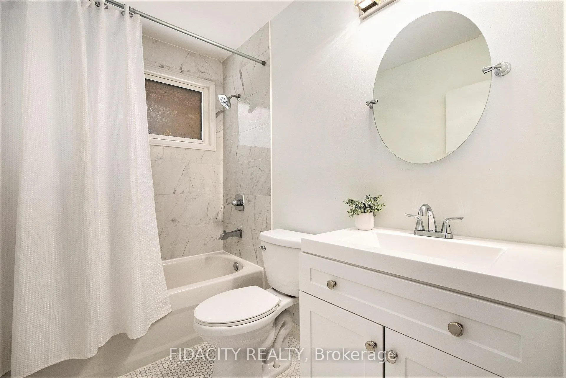 Photo 632 of 42 Stinson Avenue, Ottawa, Lynwood Village — HOMEH