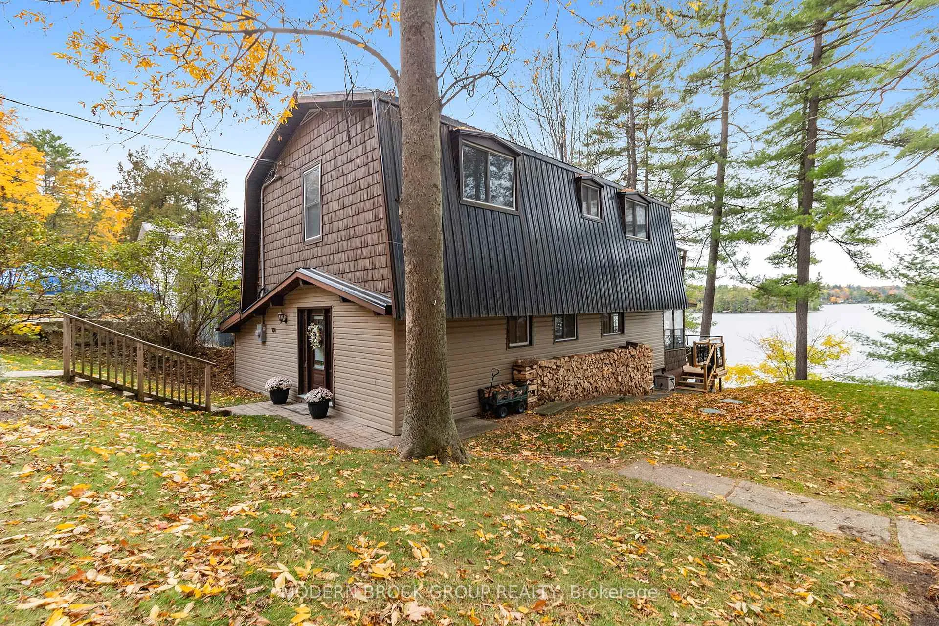 Front of 736 Cedar Park Lane S