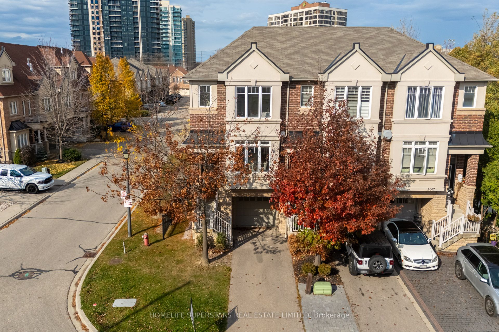 Photo 60 of 2011 Lushes Avenue, Mississauga, Clarkson — HOMEH