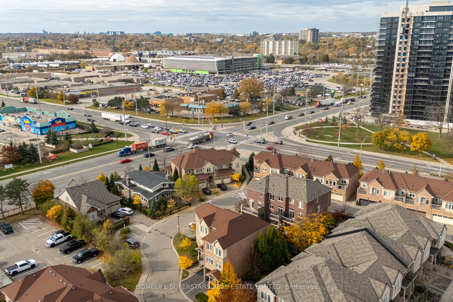 Photo 63 of 2011 Lushes Avenue, Mississauga, Clarkson — HOMEH