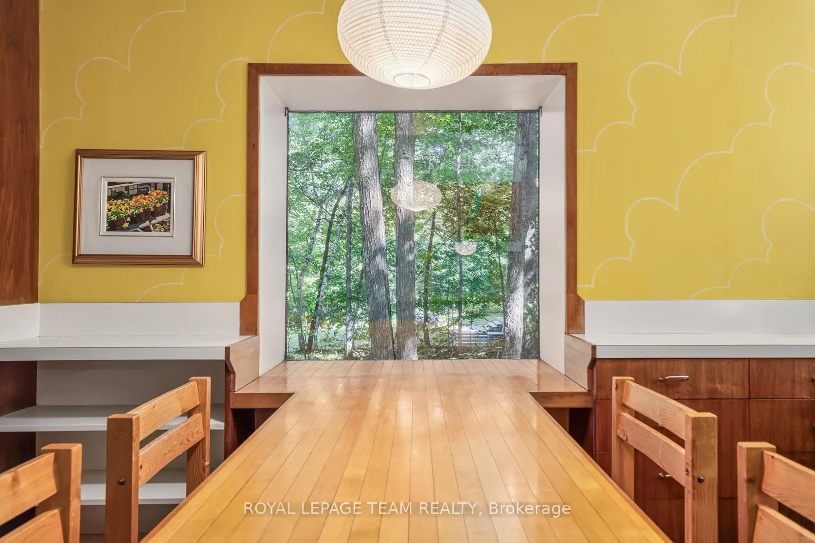 Photo 658 of 16 Kindle Court, Ottawa, Rothwell Heights — HOMEH