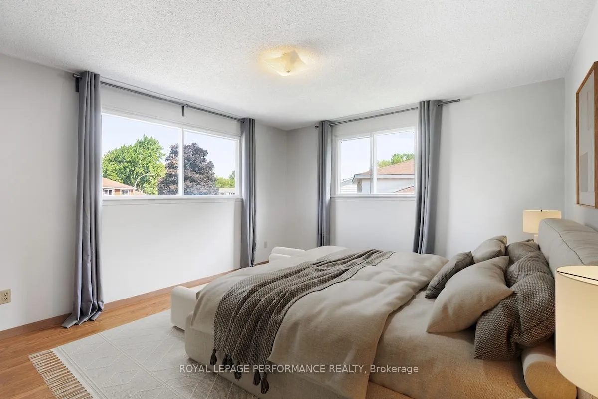 Photo 647 of 33 Woodview Crescent, Ottawa, Blackburn Hamlet — HOMEH