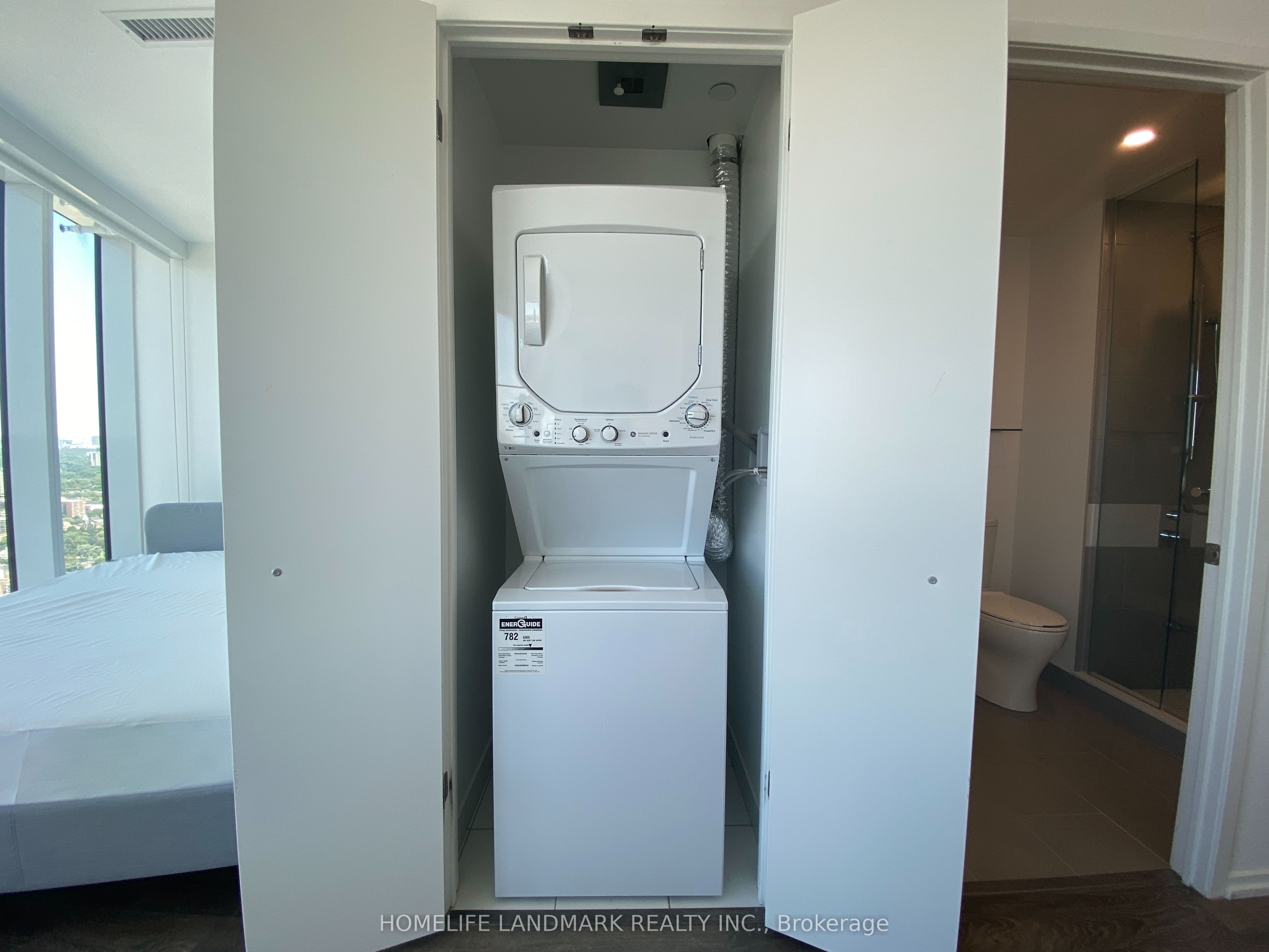 Photo 28 of Unit 5113, 197 Yonge Street, Toronto, Church-Yonge Corridor — HOMEH