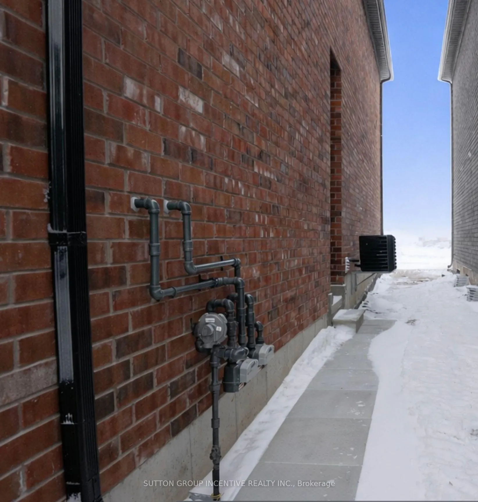 Photo 22 of Unit 2, 3 Ranch Terrace, Barrie, Rural Barrie Southeast — HOMEH