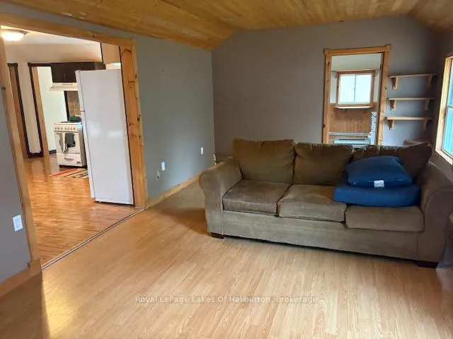 Photo 12 of 15588 Highway 35, Algonquin Highlands, Stanhope — HOMEH