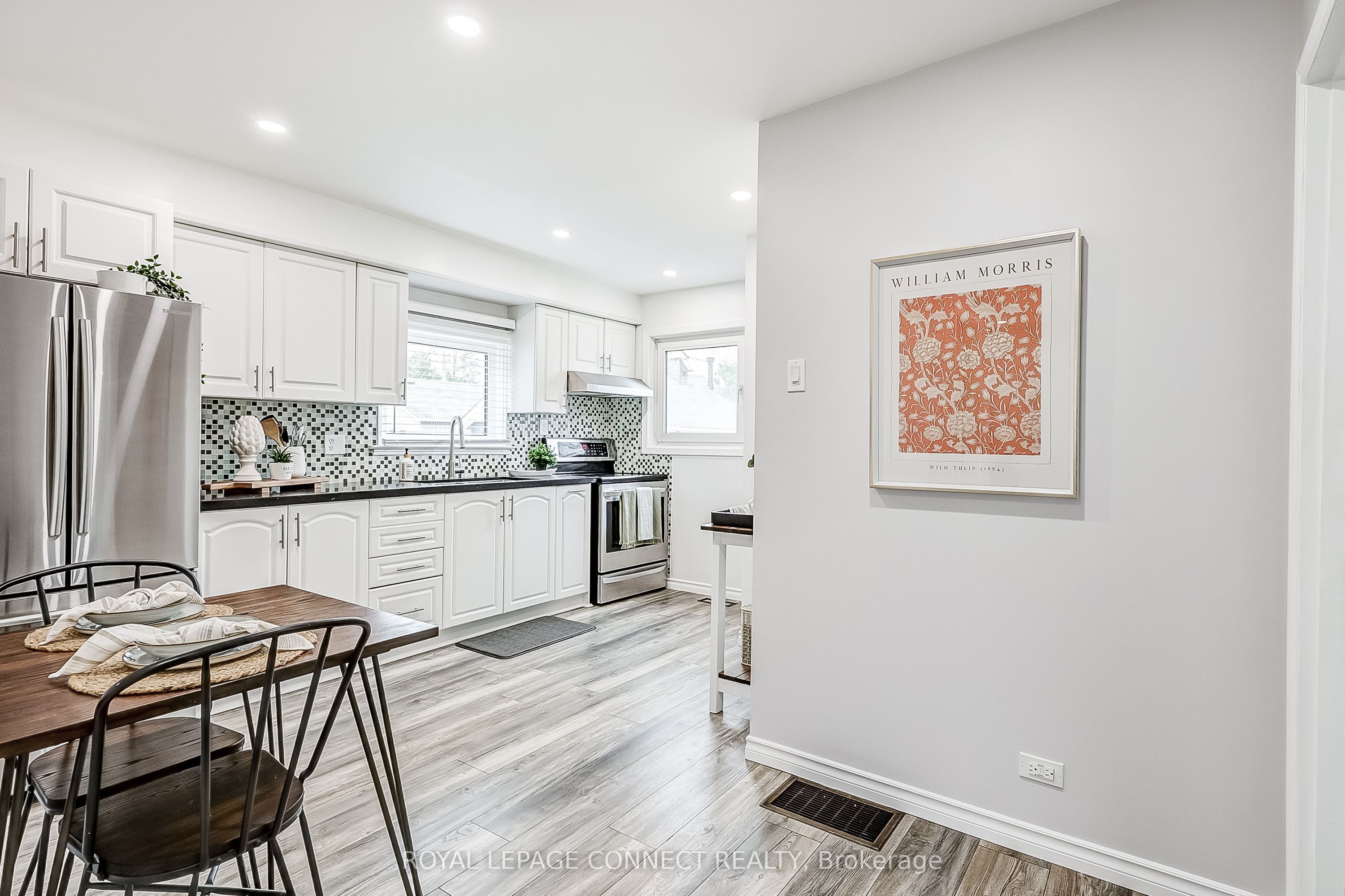 Photo 52 of 25 Elgin Street, Ajax, Central — HOMEH