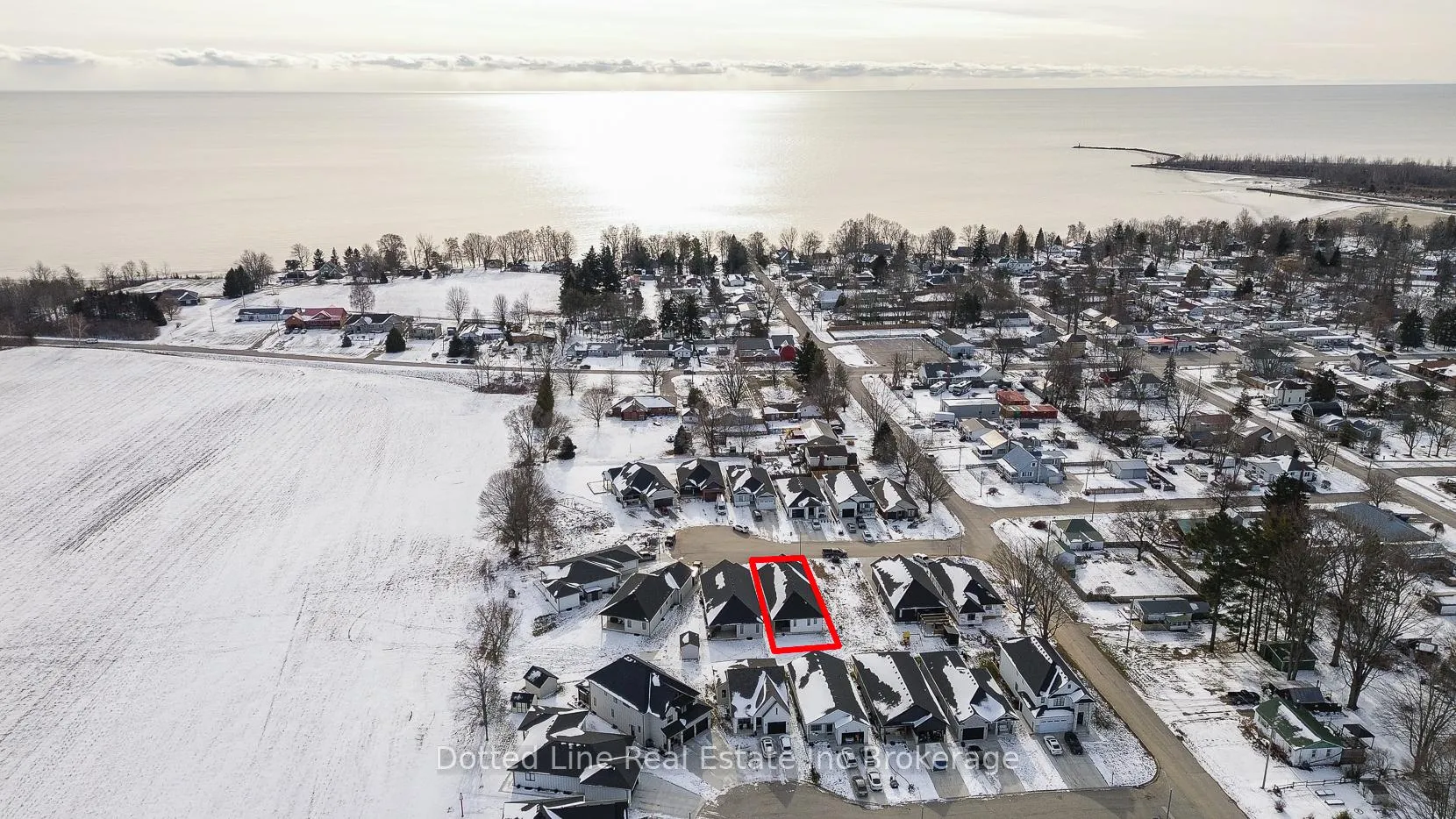 Photo 2 of 7 Charles Court, Bayham, Port Burwell — HOMEH