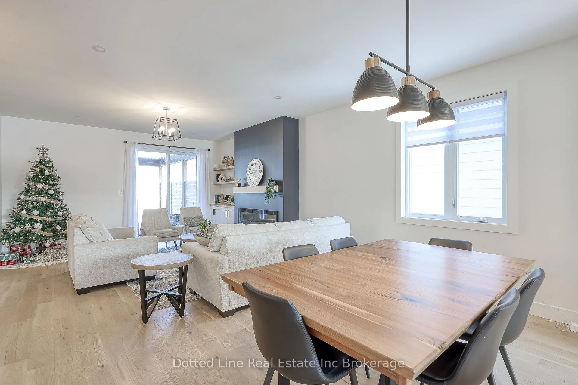 Photo 11 of 7 Charles Court, Bayham, Port Burwell — HOMEH