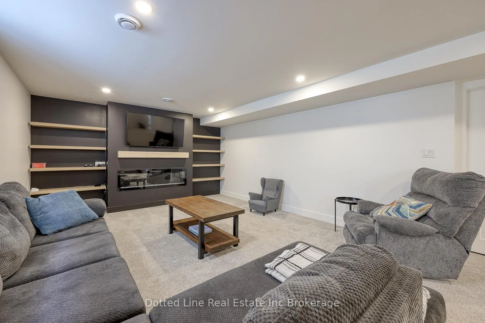 Photo 33 of 7 Charles Court, Bayham, Port Burwell — HOMEH