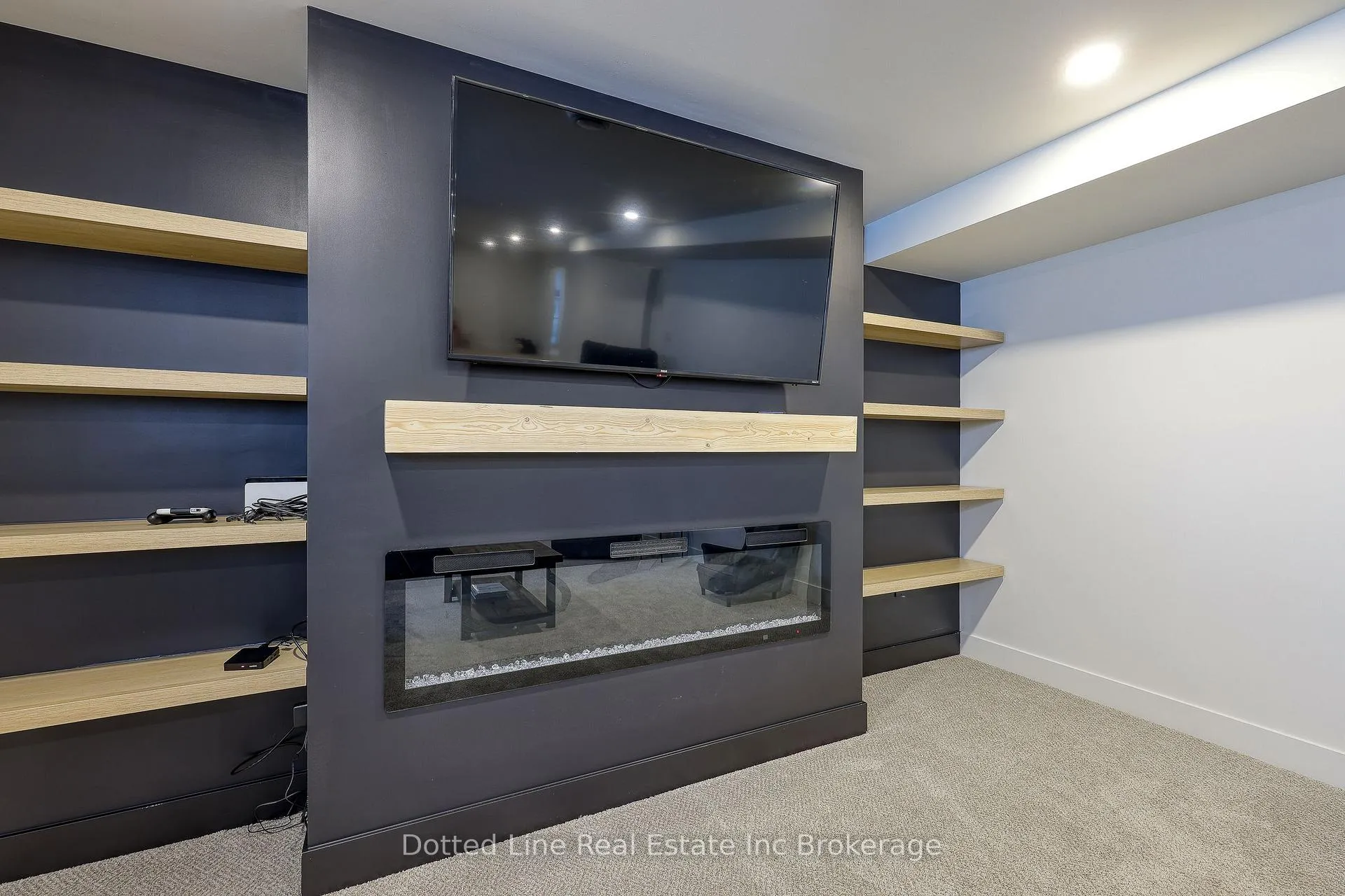Photo 35 of 7 Charles Court, Bayham, Port Burwell — HOMEH