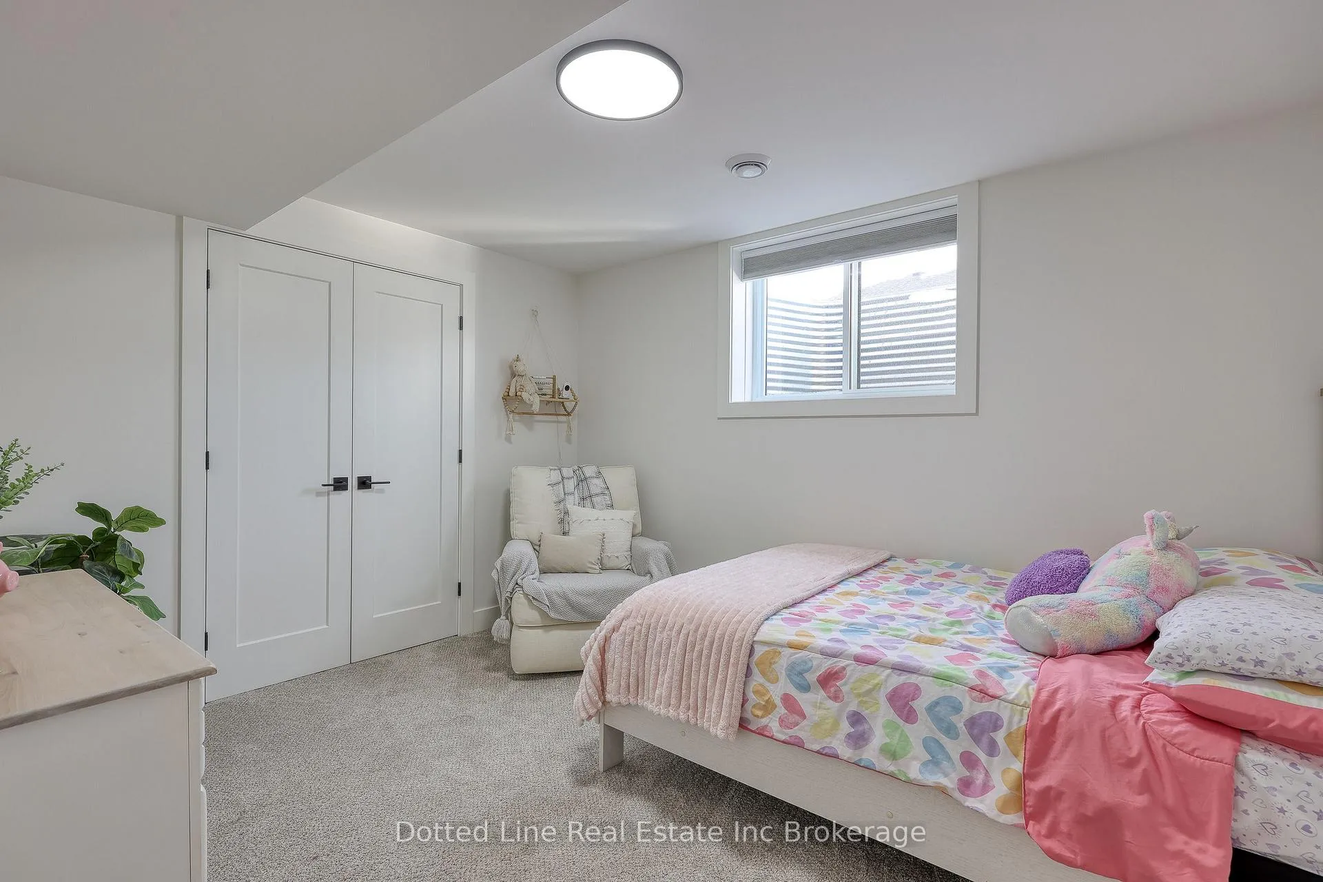 Photo 36 of 7 Charles Court, Bayham, Port Burwell — HOMEH