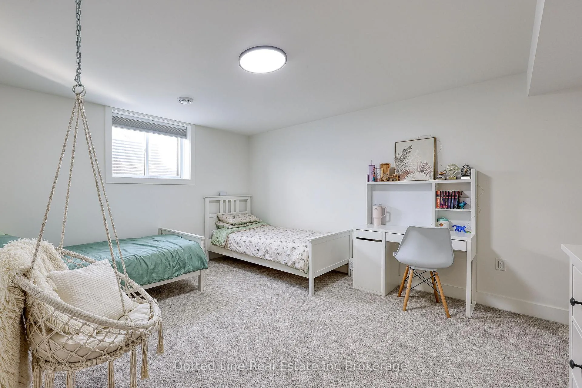 Photo 38 of 7 Charles Court, Bayham, Port Burwell — HOMEH