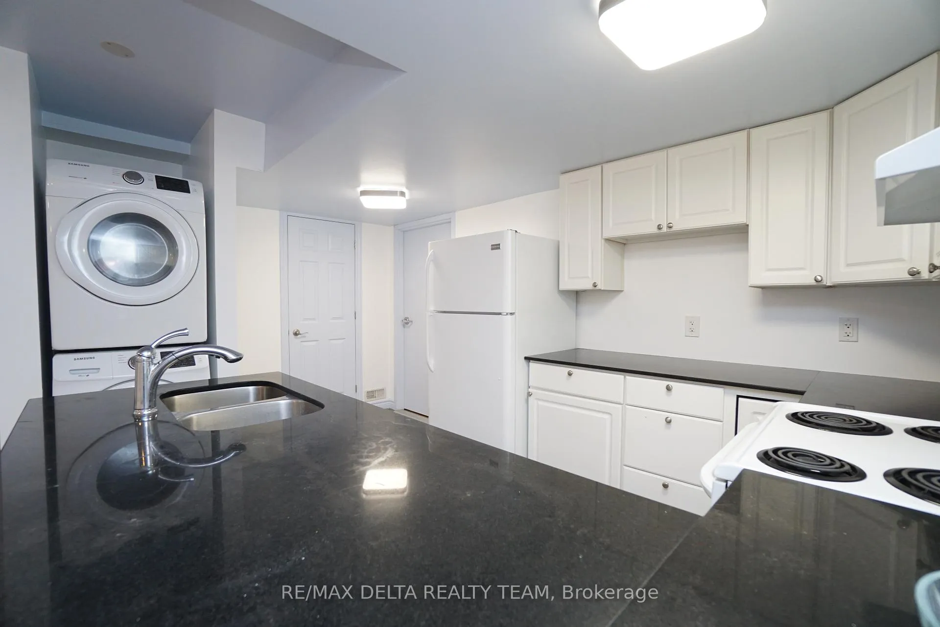 Photo 572 of 498 Moodie Drive, Ottawa, Westcliffe Estates — HOMEH