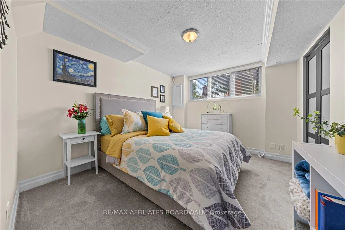 Photo 1077 of 1856 Appleford Street, Ottawa, Beacon Hill South — HOMEH