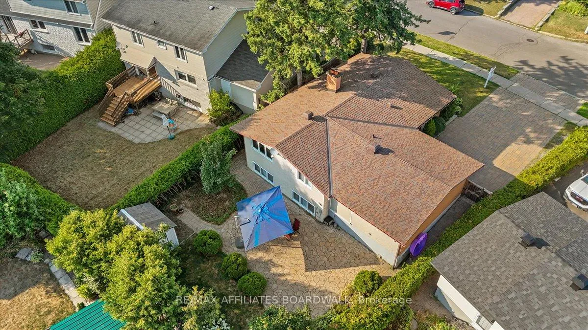 Photo 1403 of 1856 Appleford Street, Ottawa, Beacon Hill South — HOMEH