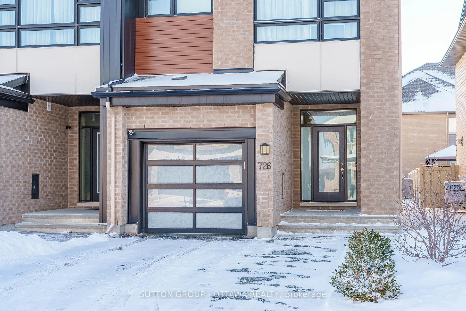 Photo 16 of 726 Octave Grove, Ottawa, Riverside South/Gloucester Glen — HOMEH