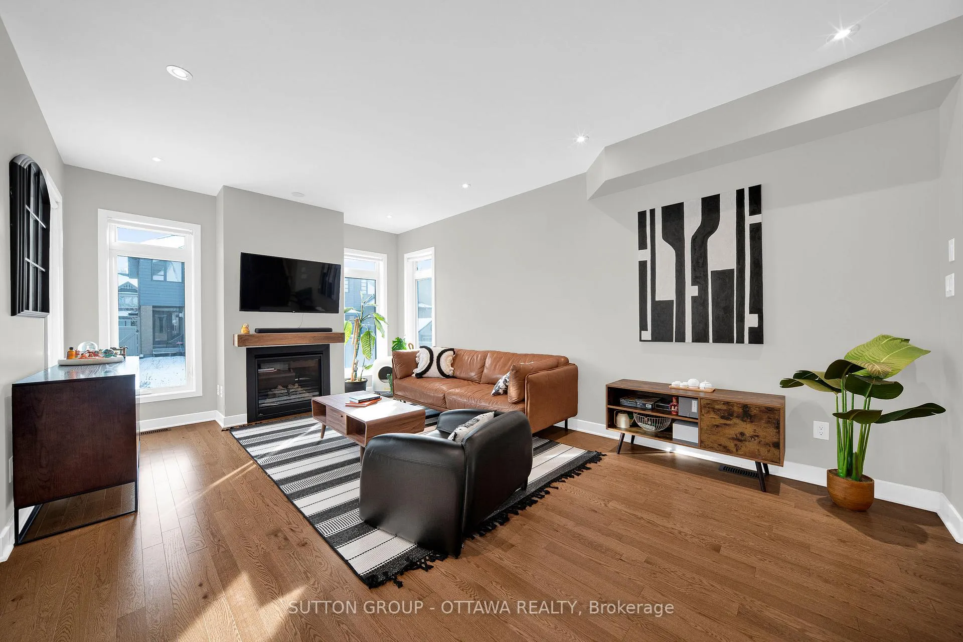 Photo 40 of 726 Octave Grove, Ottawa, Riverside South/Gloucester Glen — HOMEH