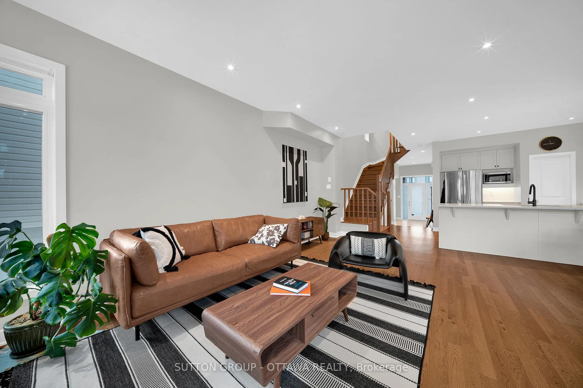 Photo 111 of 726 Octave Grove, Ottawa, Riverside South/Gloucester Glen — HOMEH