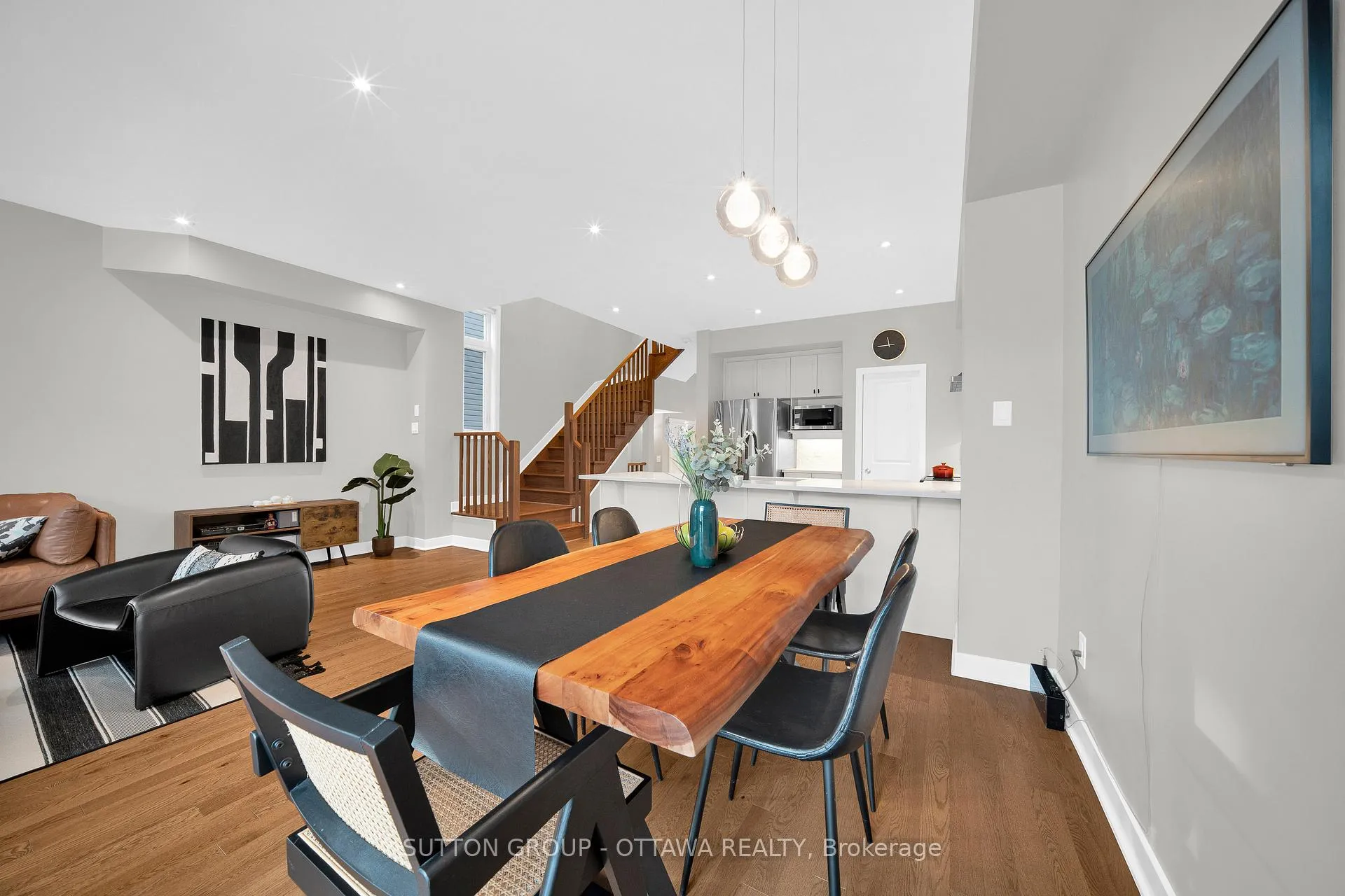 Photo 190 of 726 Octave Grove, Ottawa, Riverside South/Gloucester Glen — HOMEH