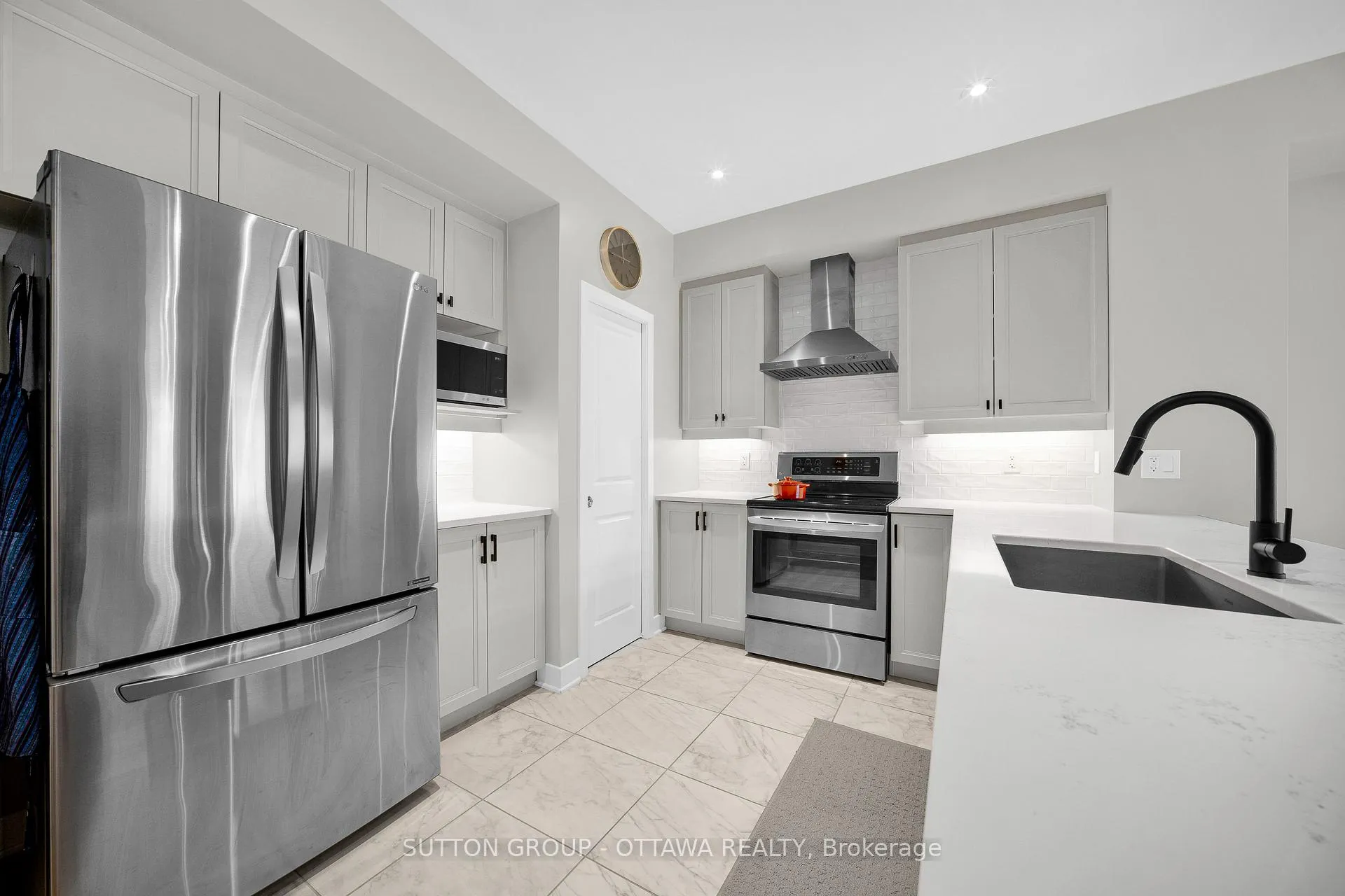 Photo 242 of 726 Octave Grove, Ottawa, Riverside South/Gloucester Glen — HOMEH
