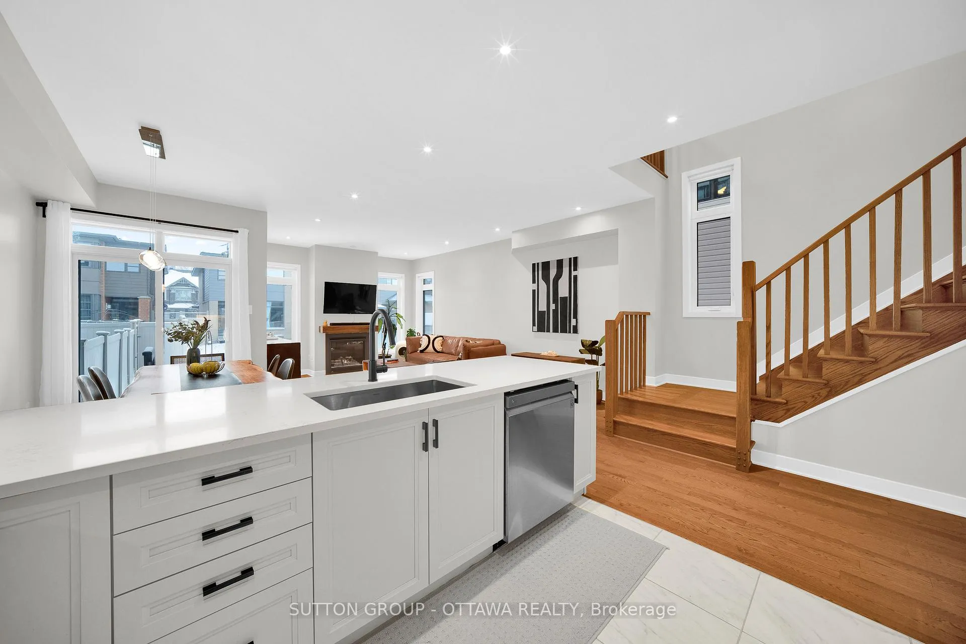Photo 306 of 726 Octave Grove, Ottawa, Riverside South/Gloucester Glen — HOMEH