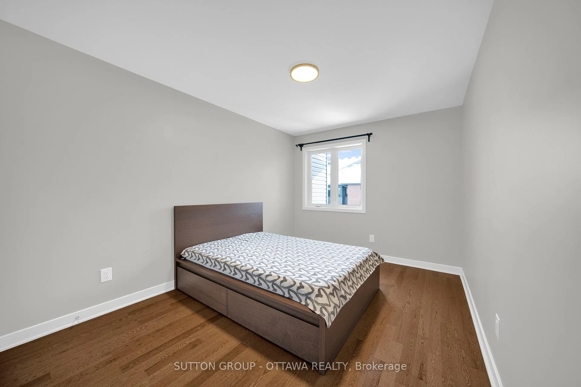 Photo 681 of 726 Octave Grove, Ottawa, Riverside South/Gloucester Glen — HOMEH