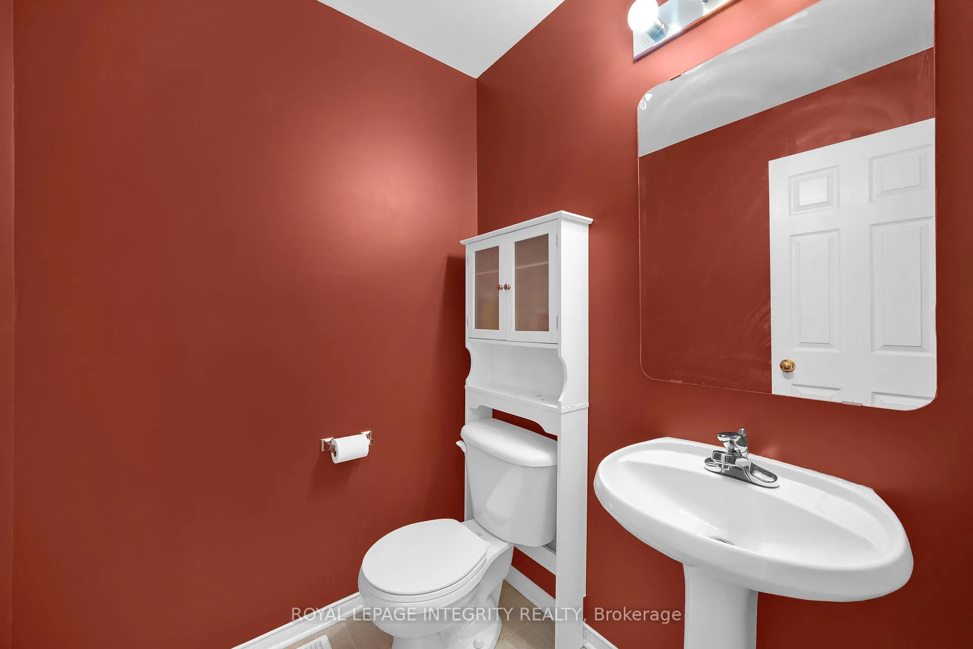 Photo 4 of 37 Barnstone Drive, Ottawa, Barrhaven East — HOMEH