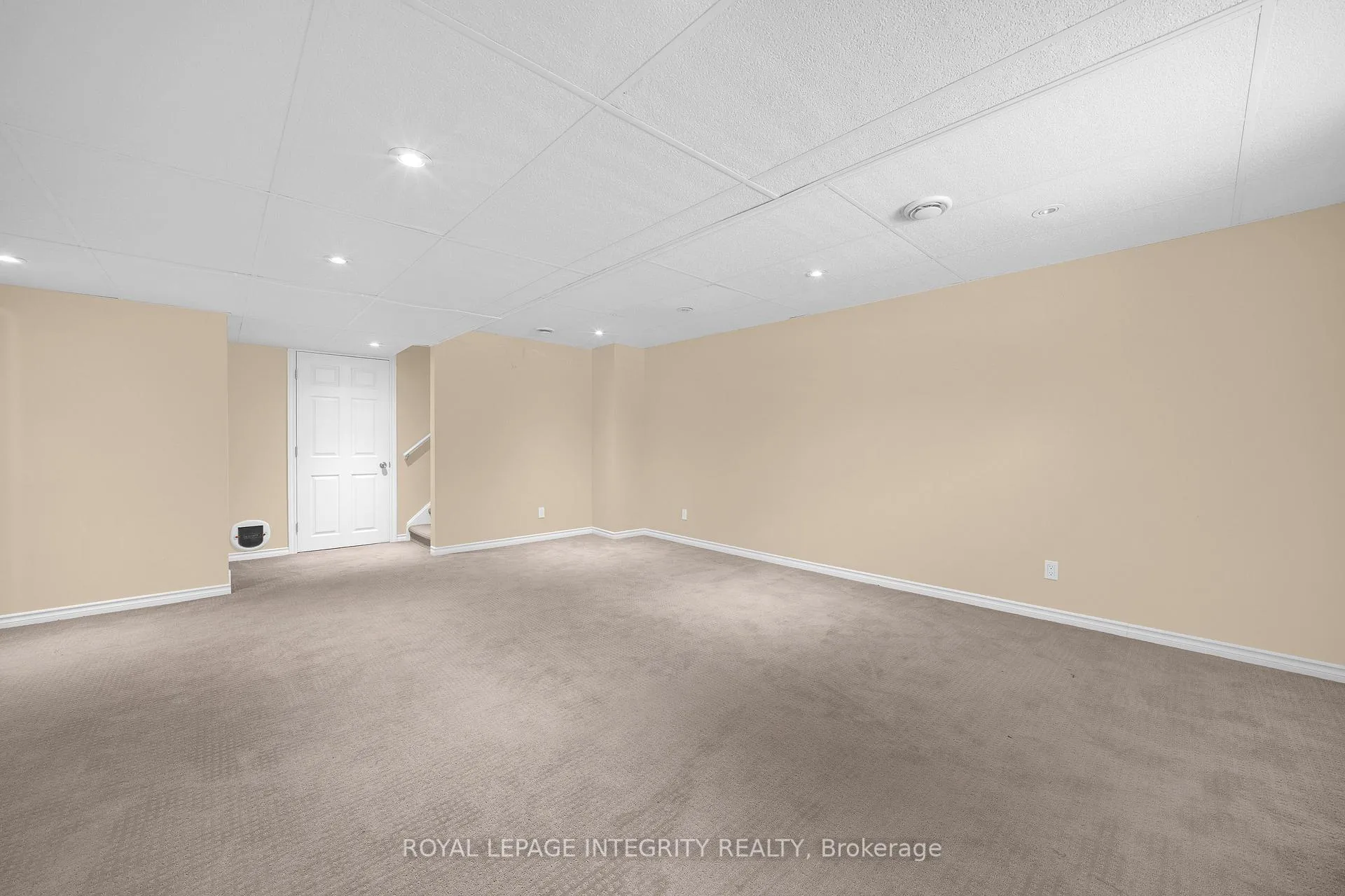 Photo 25 of 37 Barnstone Drive, Ottawa, Barrhaven East — HOMEH
