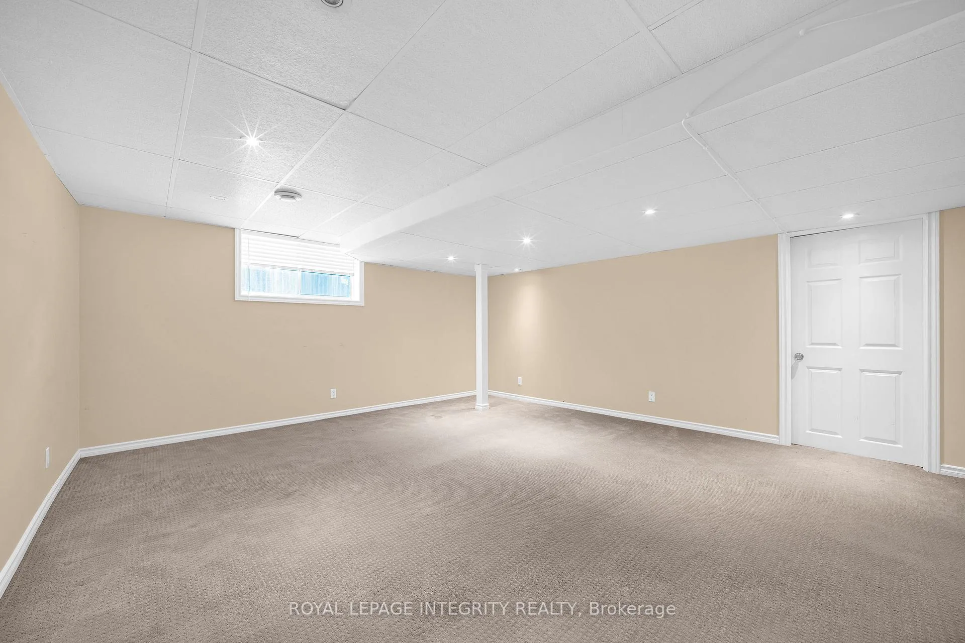 Photo 26 of 37 Barnstone Drive, Ottawa, Barrhaven East — HOMEH