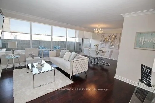 Photo 5 of Unit 602, 3555 Bathurst Street, Toronto, Bedford Park-Nortown — HOMEH