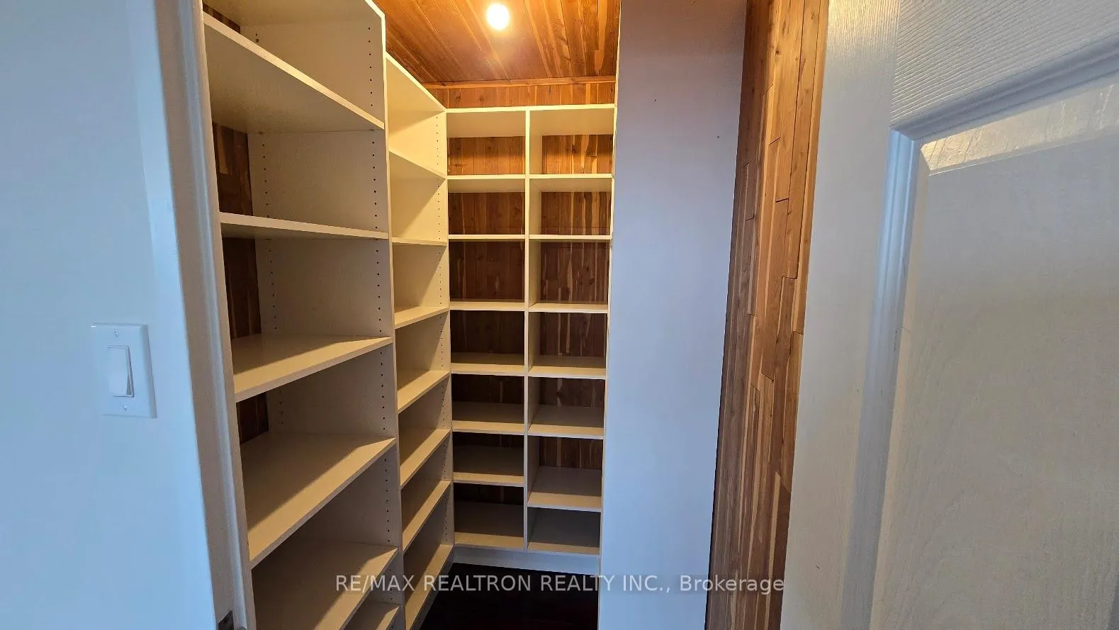 Photo 38 of Unit 602, 3555 Bathurst Street, Toronto, Bedford Park-Nortown — HOMEH