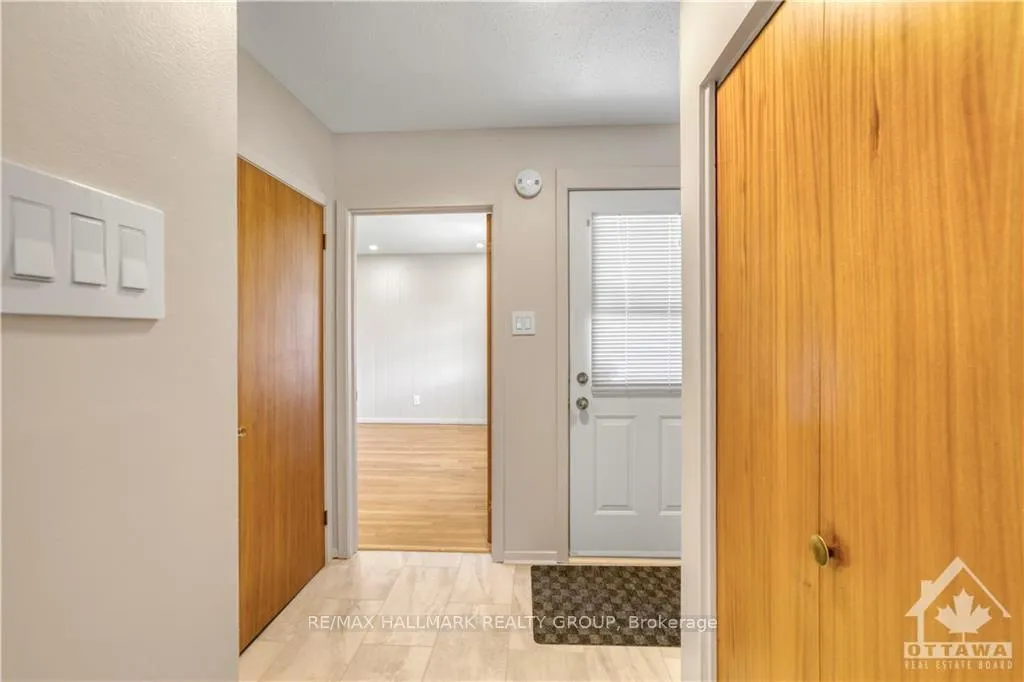 Photo 221 of Unit A, 714 Buxton Crescent, Ottawa, Riverside Park South — HOMEH