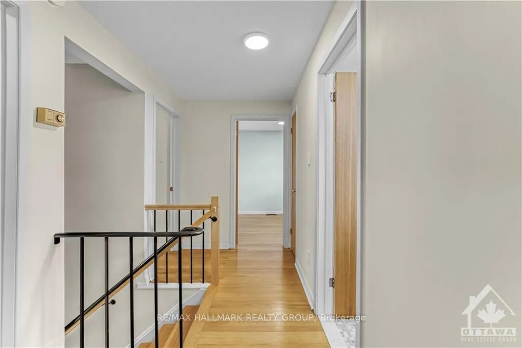Photo 735 of Unit A, 714 Buxton Crescent, Ottawa, Riverside Park South — HOMEH