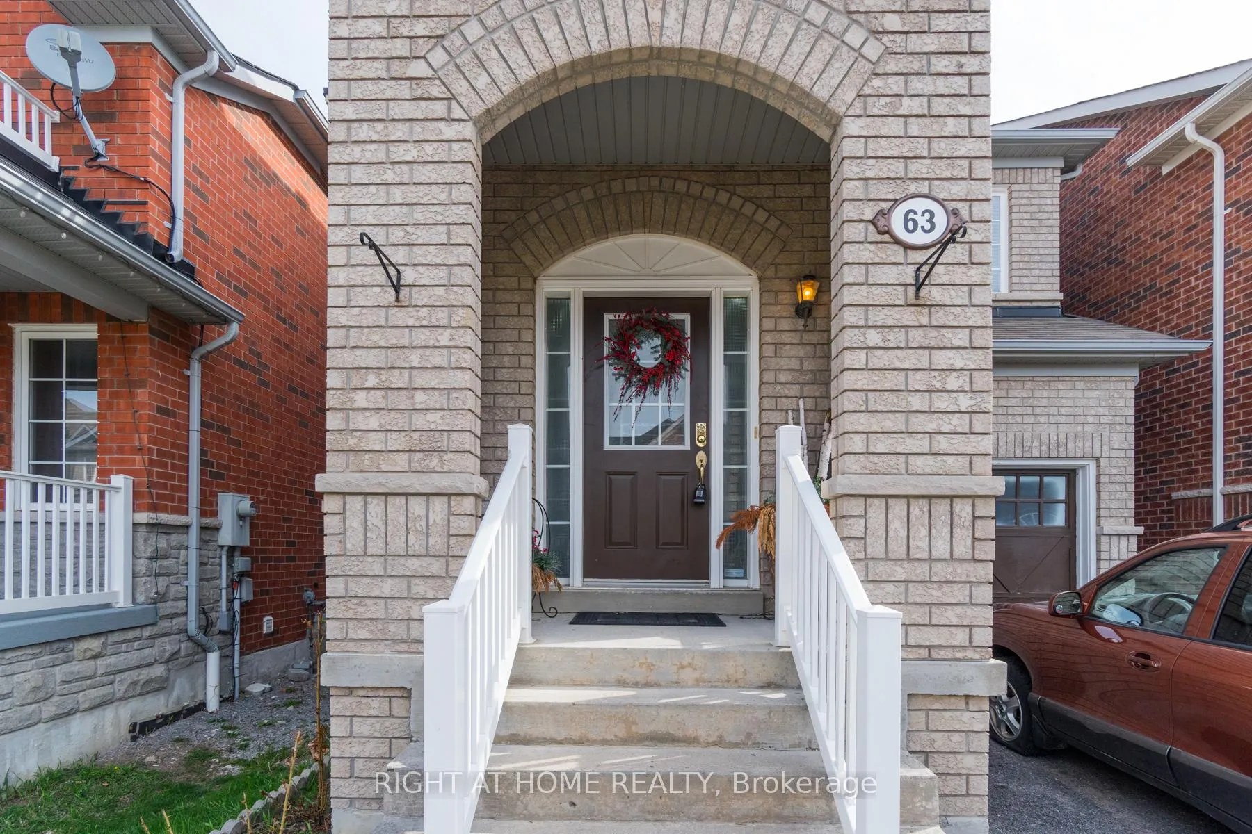 Photo 20 of 63 Feint Drive, Ajax, Northwest Ajax — HOMEH