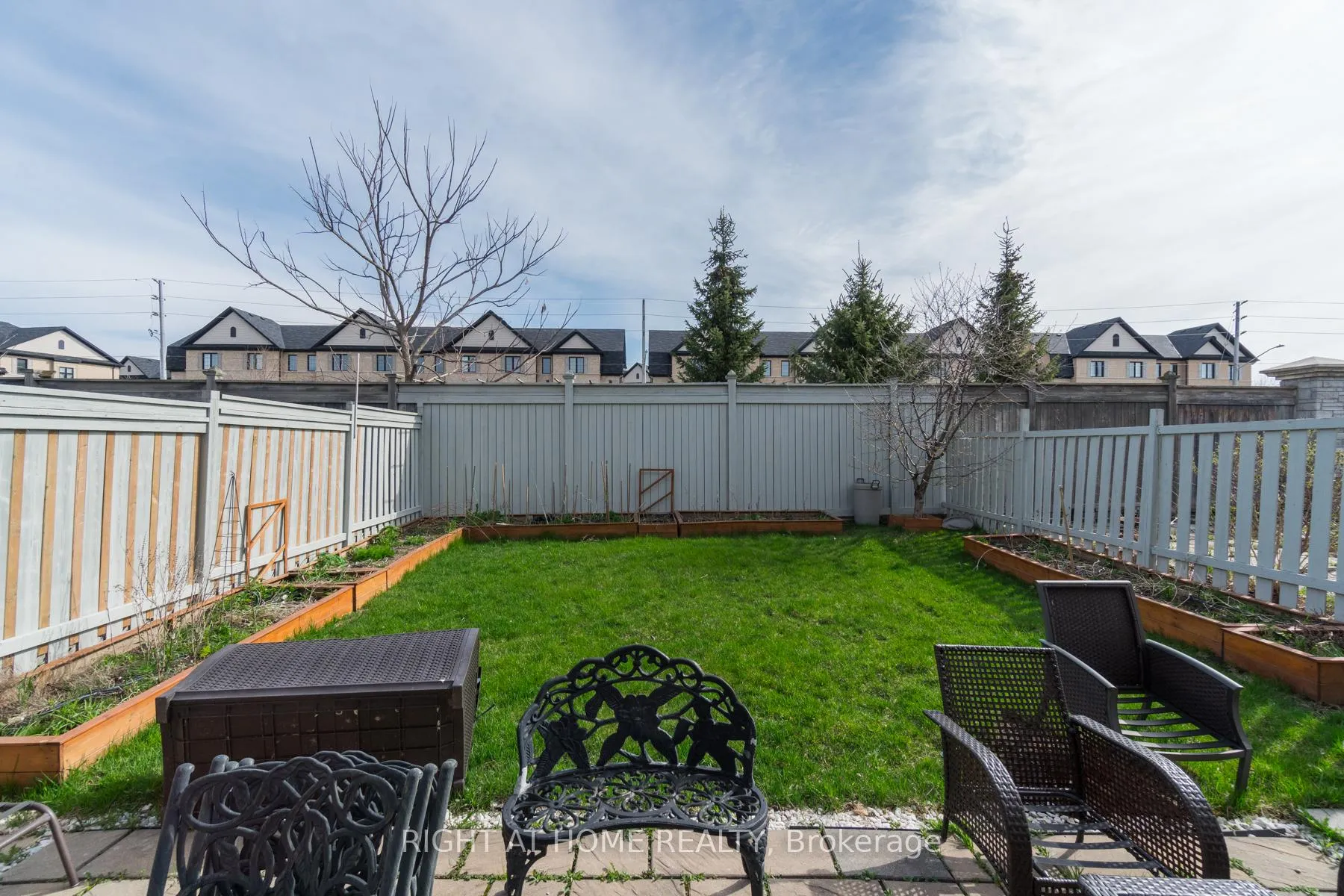 Photo 21 of 63 Feint Drive, Ajax, Northwest Ajax — HOMEH