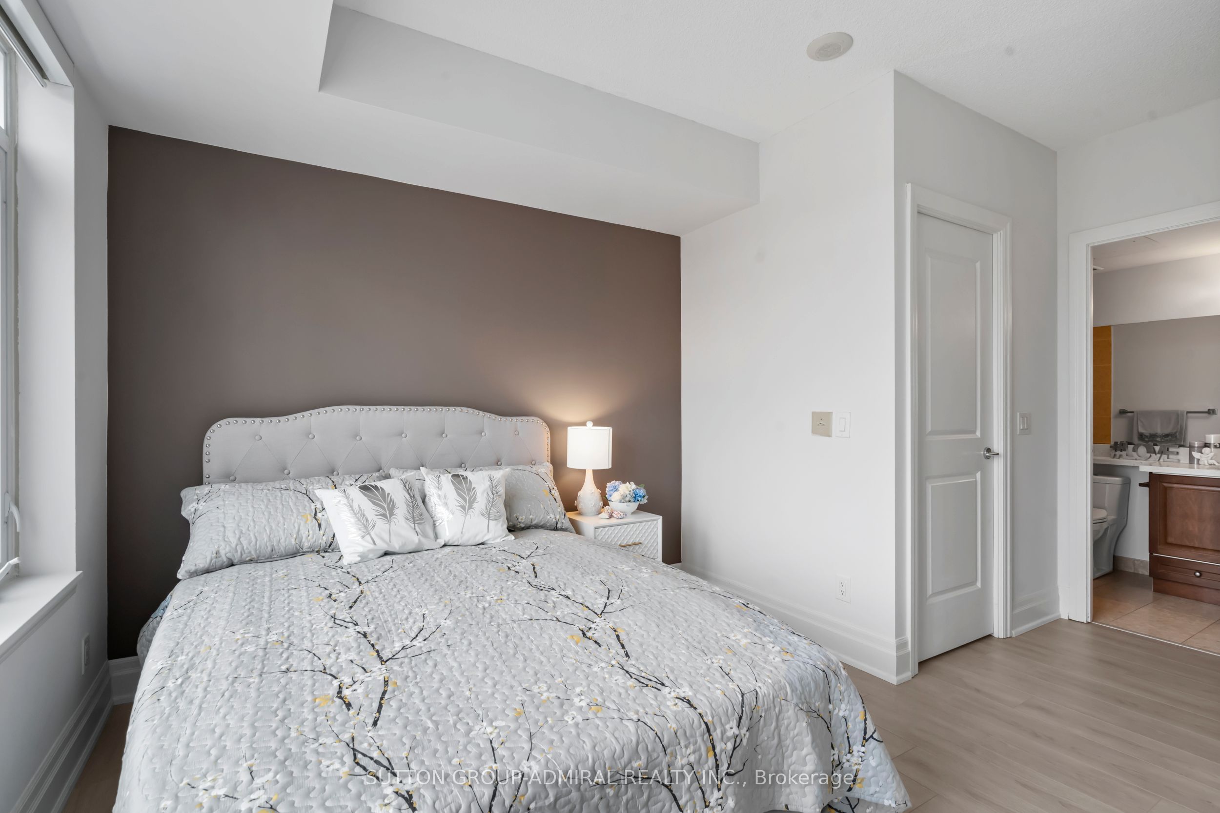 Photo 49 of Unit 407, 151 Upper Duke Crescent, Markham, Unionville — HOMEH