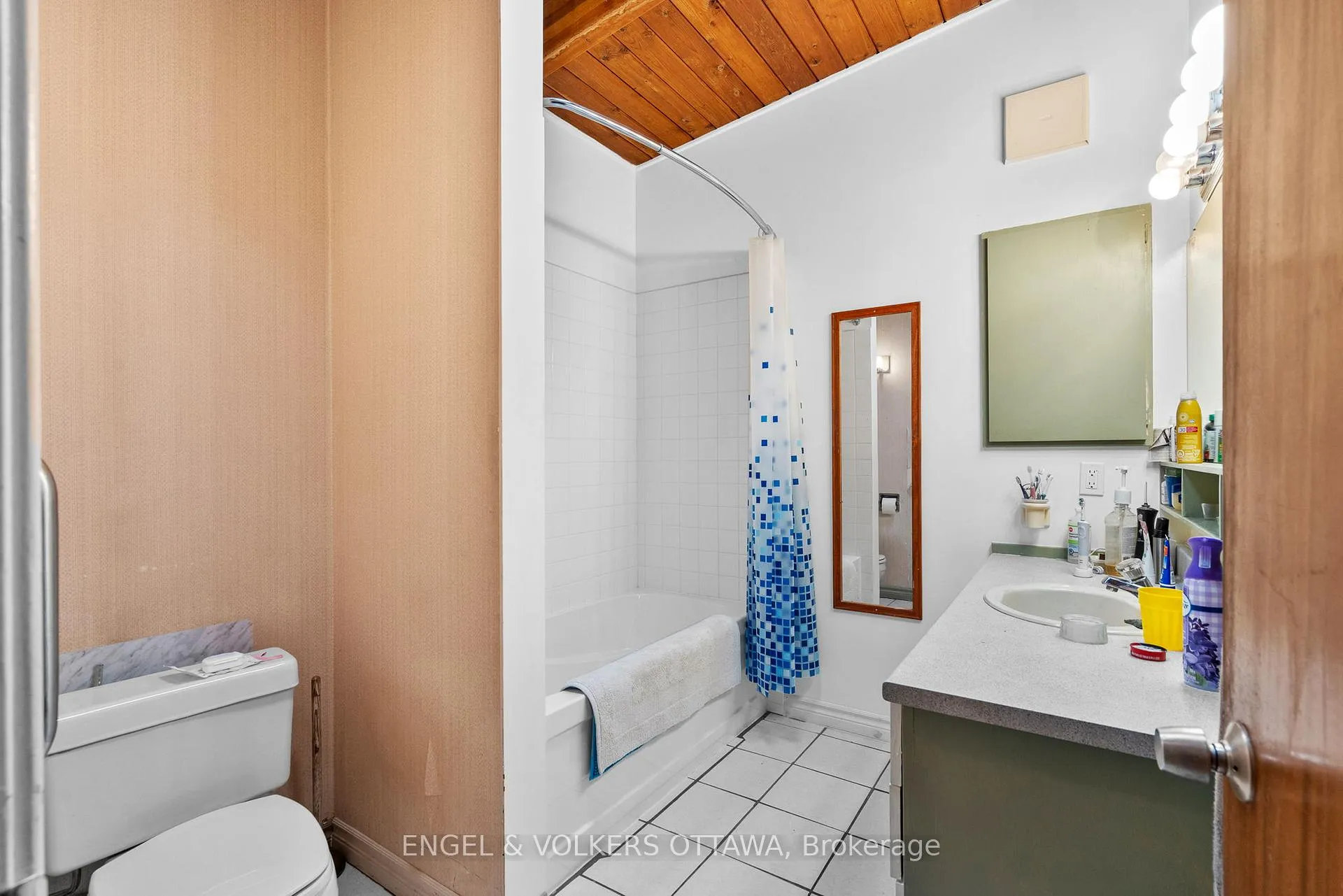 Photo 199 of 941 Cromwell Drive, Ottawa, Riverside Park — HOMEH