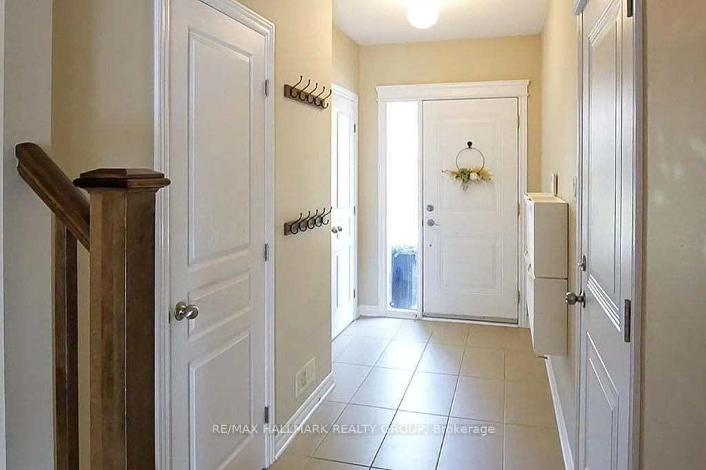 Photo 21 of 116 Brilia Private, Ottawa, Beacon Hill South — HOMEH