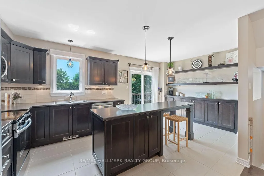 Photo 56 of 116 Brilia Private, Ottawa, Beacon Hill South — HOMEH