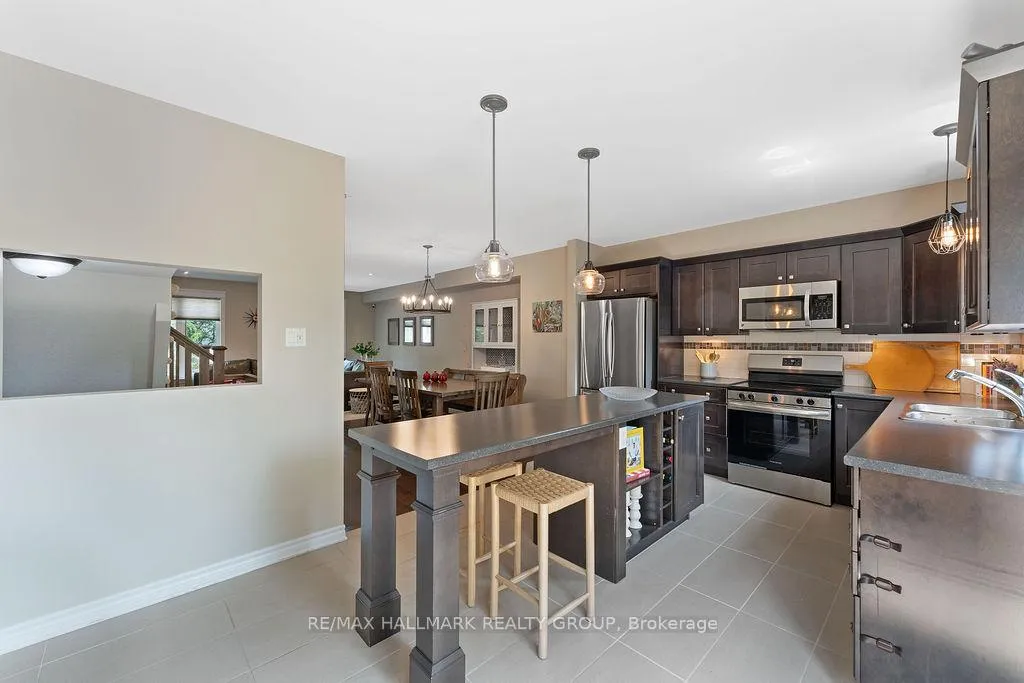 Photo 96 of 116 Brilia Private, Ottawa, Beacon Hill South — HOMEH