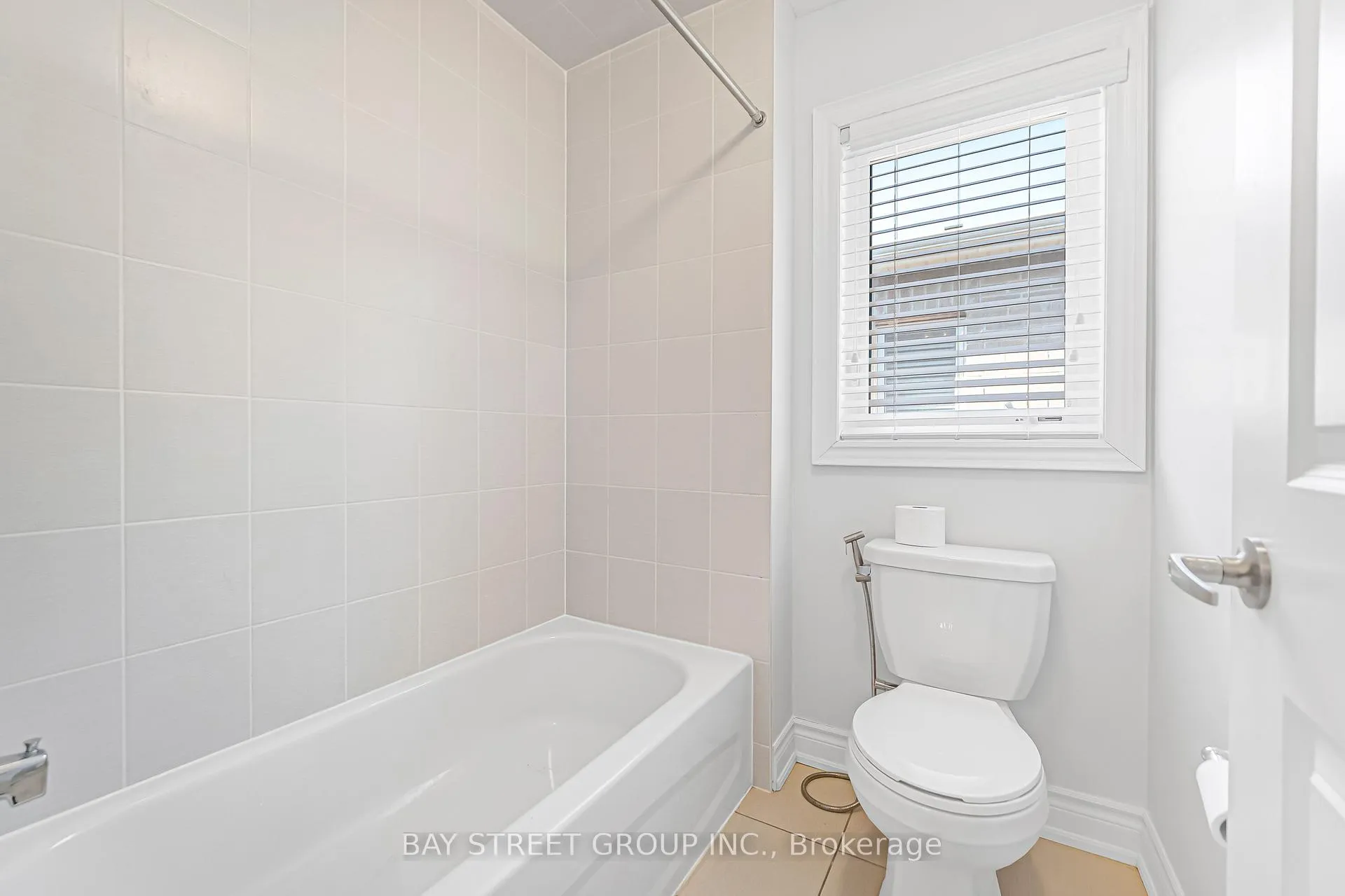 Photo 35 of 60 Mohandas Drive, Markham, Cedarwood — HOMEH
