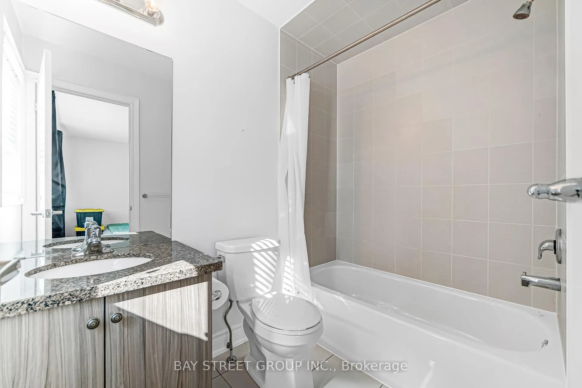 Photo 43 of 60 Mohandas Drive, Markham, Cedarwood — HOMEH