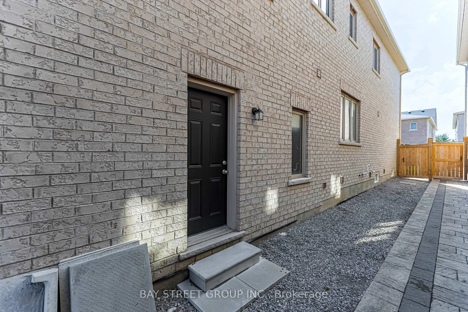 Photo 48 of 60 Mohandas Drive, Markham, Cedarwood — HOMEH