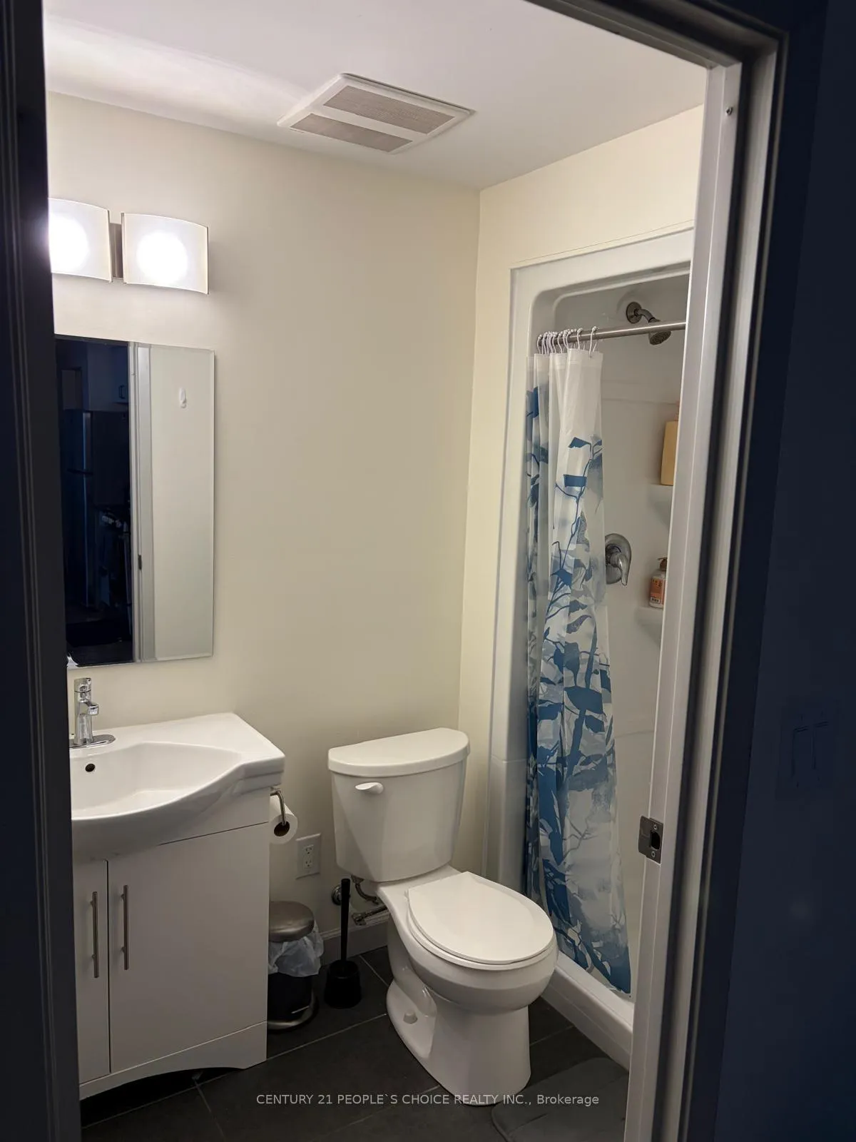 Photo 3 of Unit 2201, 203 Albert Street S, Waterloo — HOMEH
