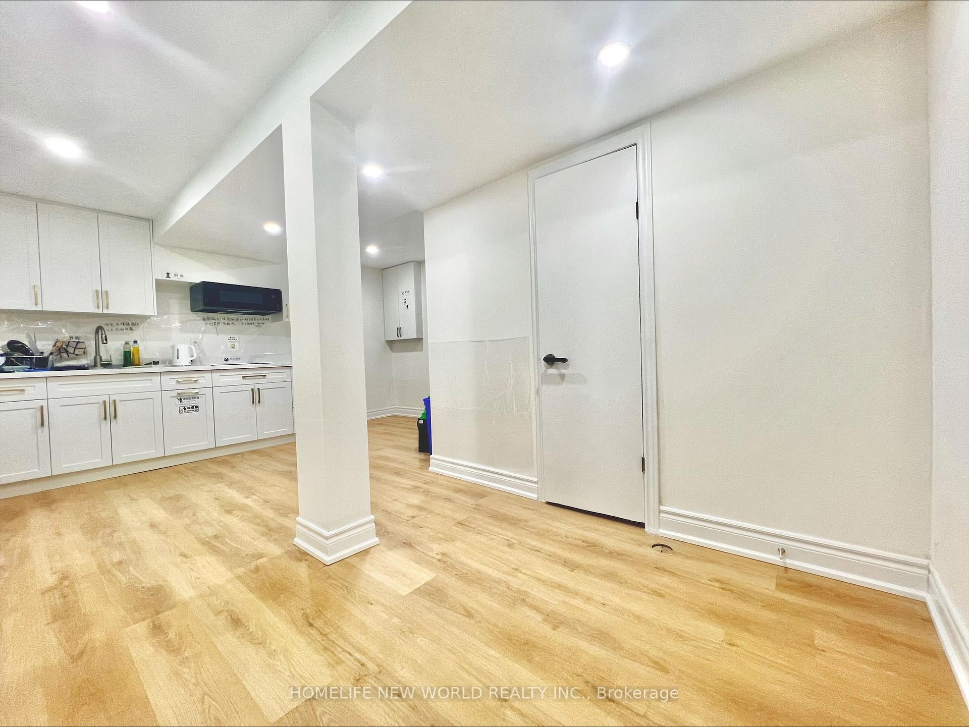 Photo 6 of 154 Weir Crescent, Scarborough, West Hill — HOMEH