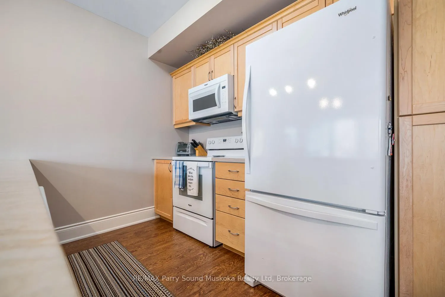 Photo 20 of Unit 401, 11B Salt Dock Road, Parry Sound — HOMEH