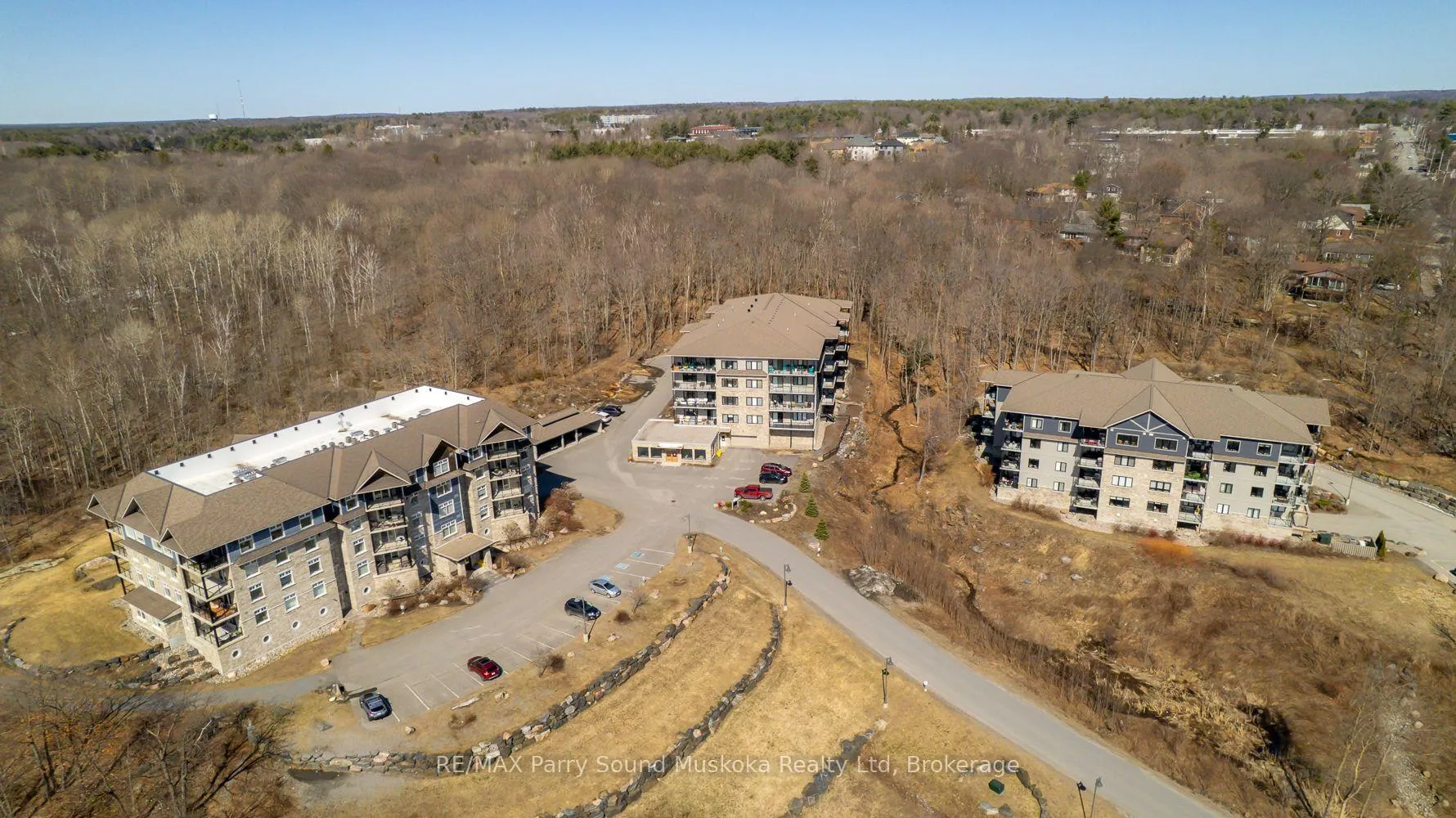 Photo 35 of Unit 401, 11B Salt Dock Road, Parry Sound — HOMEH