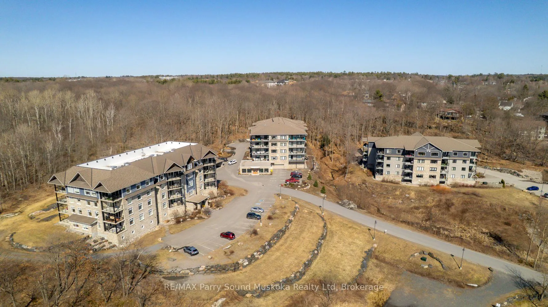 Photo 36 of Unit 401, 11B Salt Dock Road, Parry Sound — HOMEH
